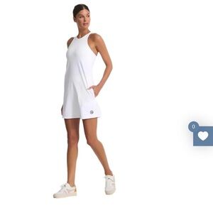 Vuori Women's Classic White Mini Dress! Brand new size x-small:)